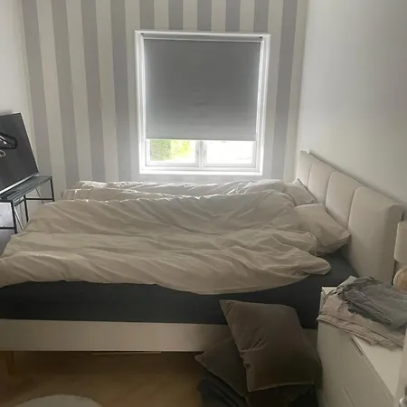 Apartamento Taet Ved Strand, Metro Og Lufthavnen